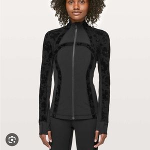 RARE NWT lululemon Define floral flocked zip up - 12